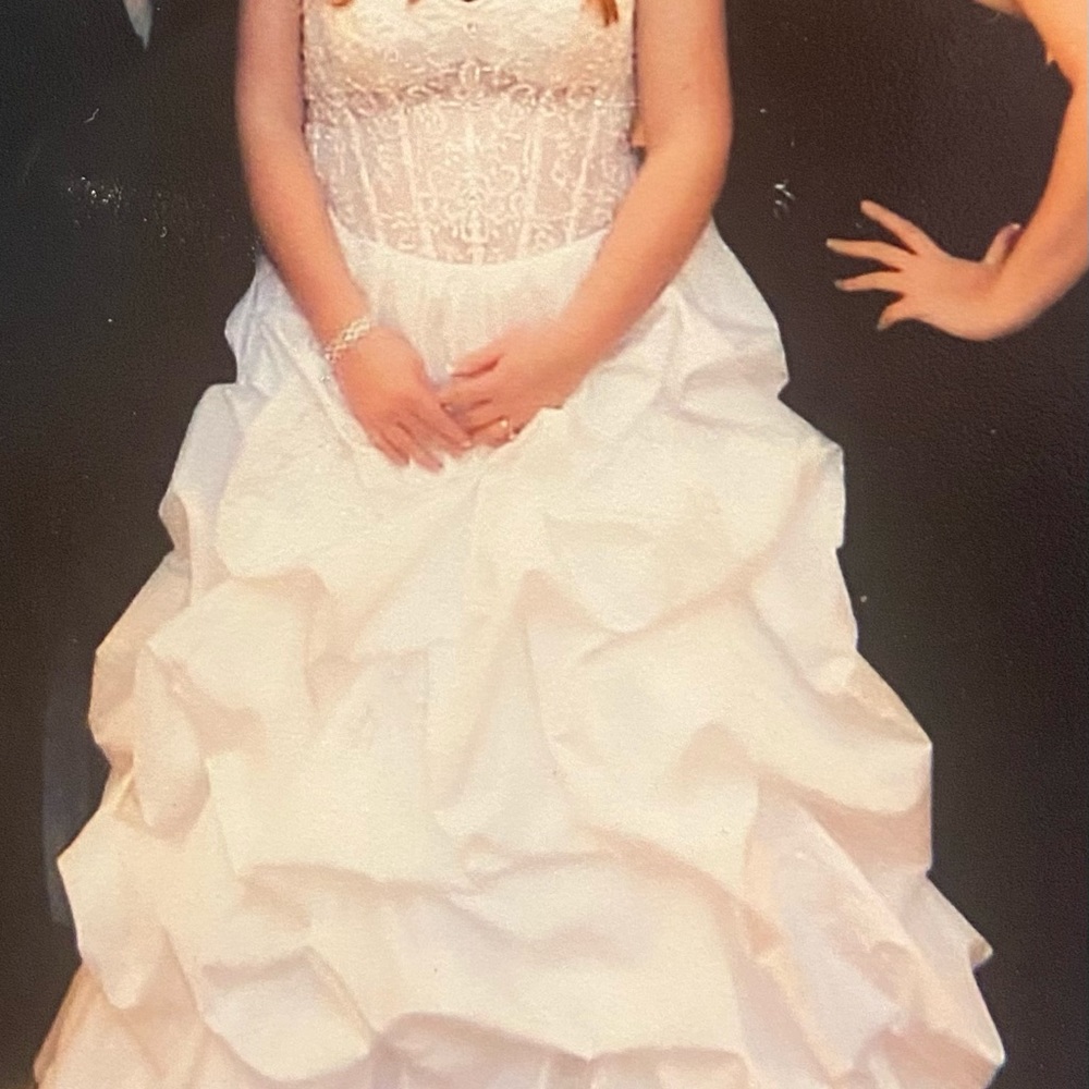 Wedding dress